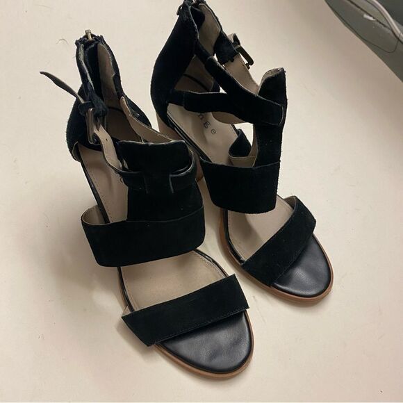 Hinge Cora Block Heel Sandal black leather SUEDE open toe strappy zip up 7.5 - Picture 10 of 10